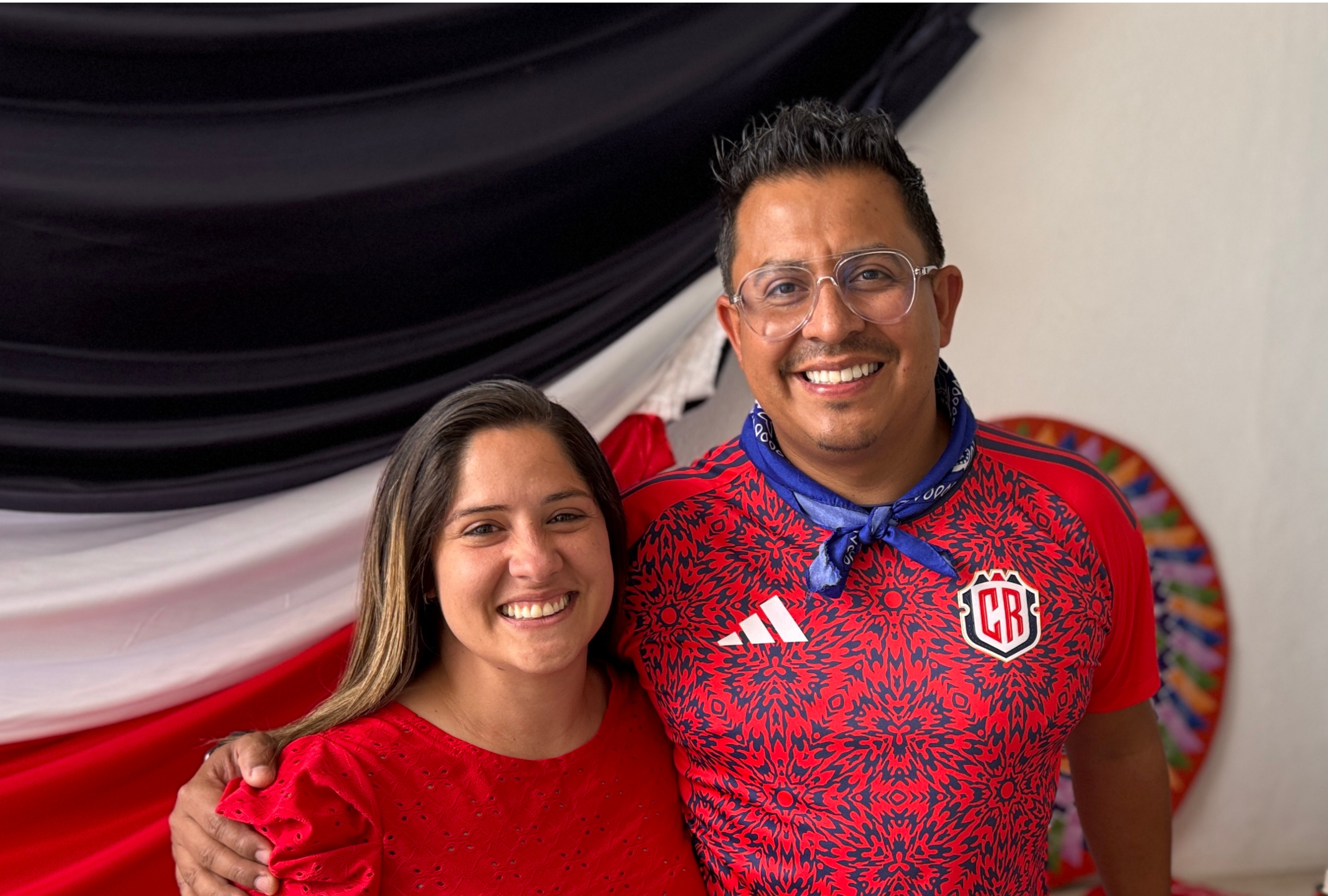 Pastores Caleb y Diana